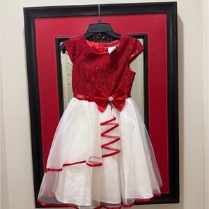 🎅 Elegant Red and White Kids Dress